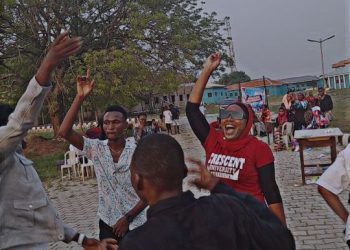 CRESCENT VARSITY MACOSA HOSTS STUDENTS TO A HANGOUT RECEPTION