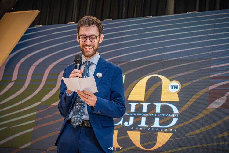 Jamiu Folarin Wins CJID’s Best Reporting on Social Accountability in West Africa